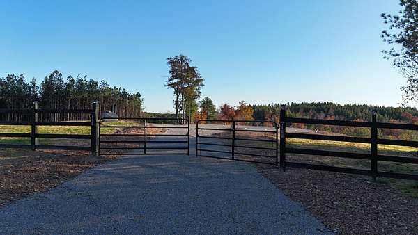 8.78 Acres of Residential Land for Sale in Linden, Tennessee