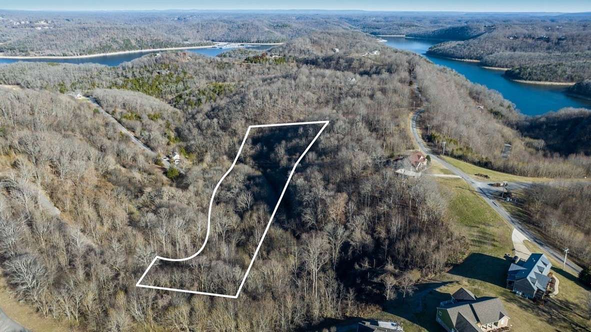 1.43 Acres of Residential Land for Sale in Smithville, Tennessee