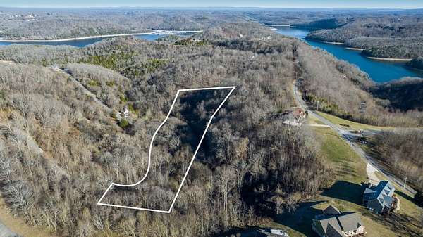 1.43 Acres of Residential Land for Sale in Smithville, Tennessee
