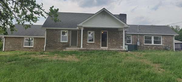 3.12 Acres of Improved Mixed-Use Land for Sale in Hendersonville, Tennessee