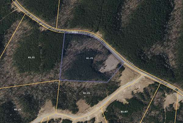 6 Acres of Land for Sale in Linden, Tennessee