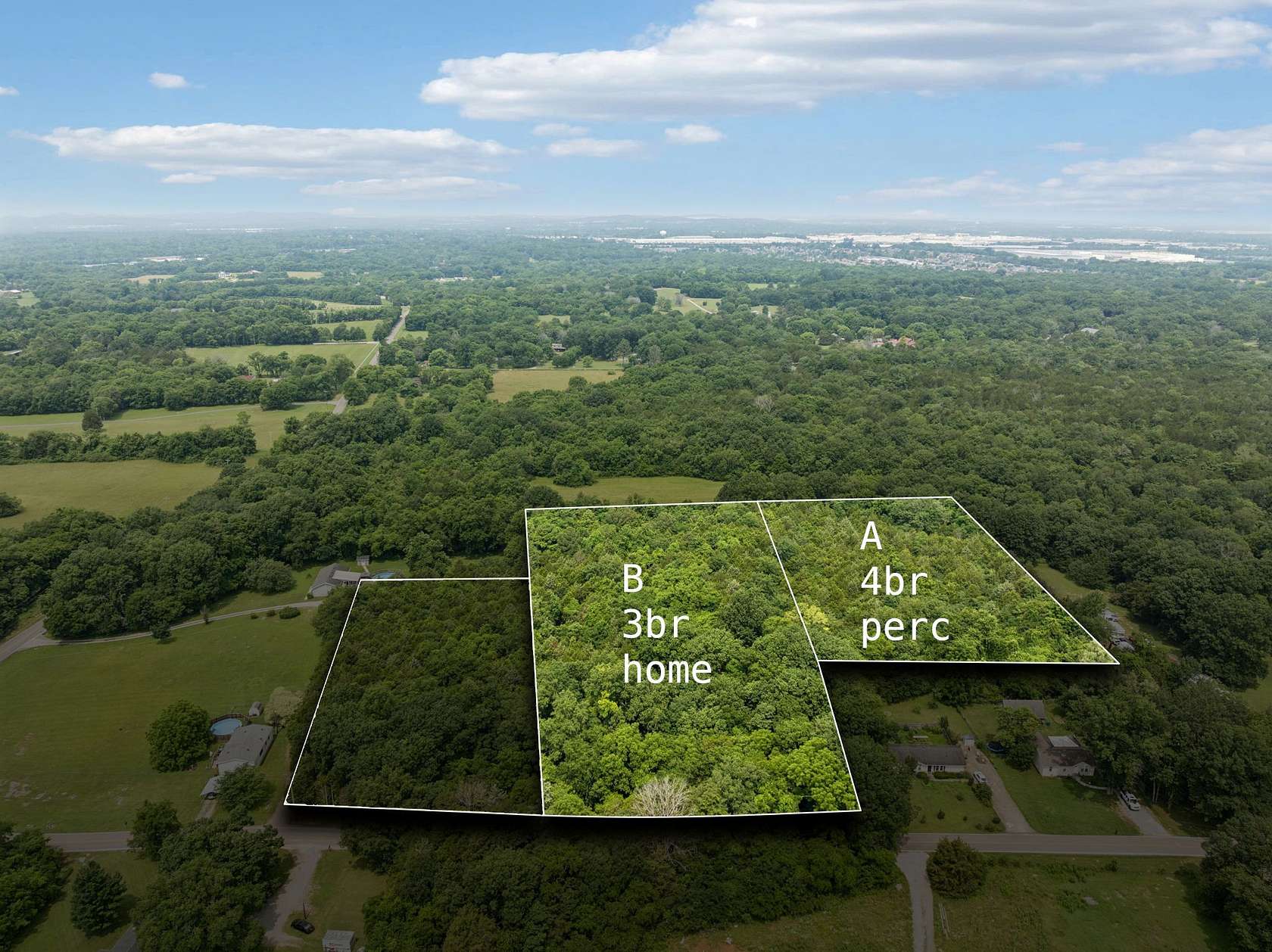 8.22 Acres of Residential Land with Home for Sale in Murfreesboro, Tennessee