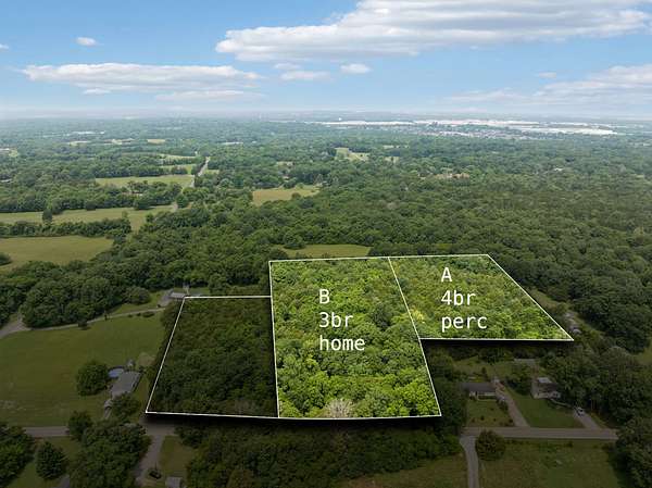 8.22 Acres of Residential Land with Home for Sale in Murfreesboro, Tennessee