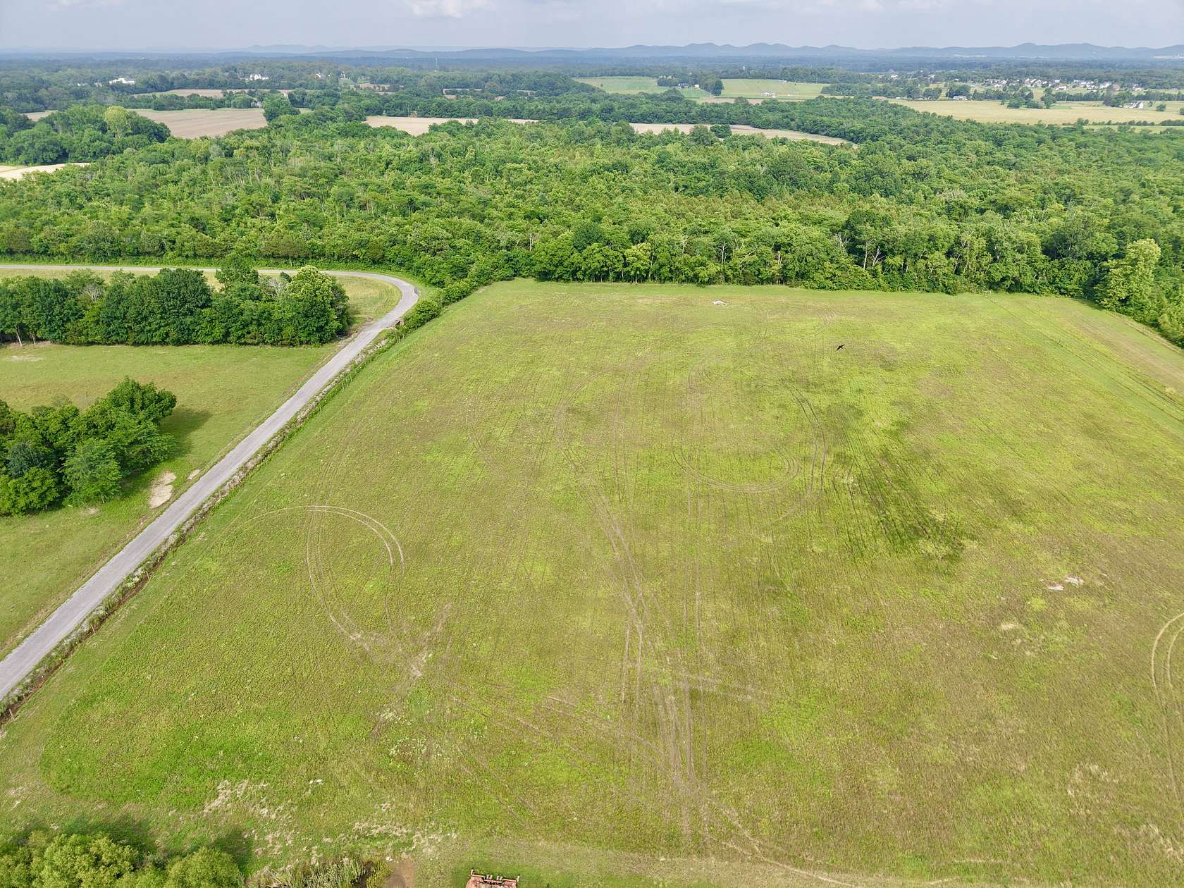 10 Acres of Land for Sale in Bell Buckle, Tennessee