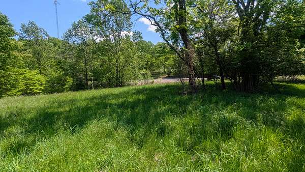 5.1 Acres of Land for Sale in Portland, Tennessee