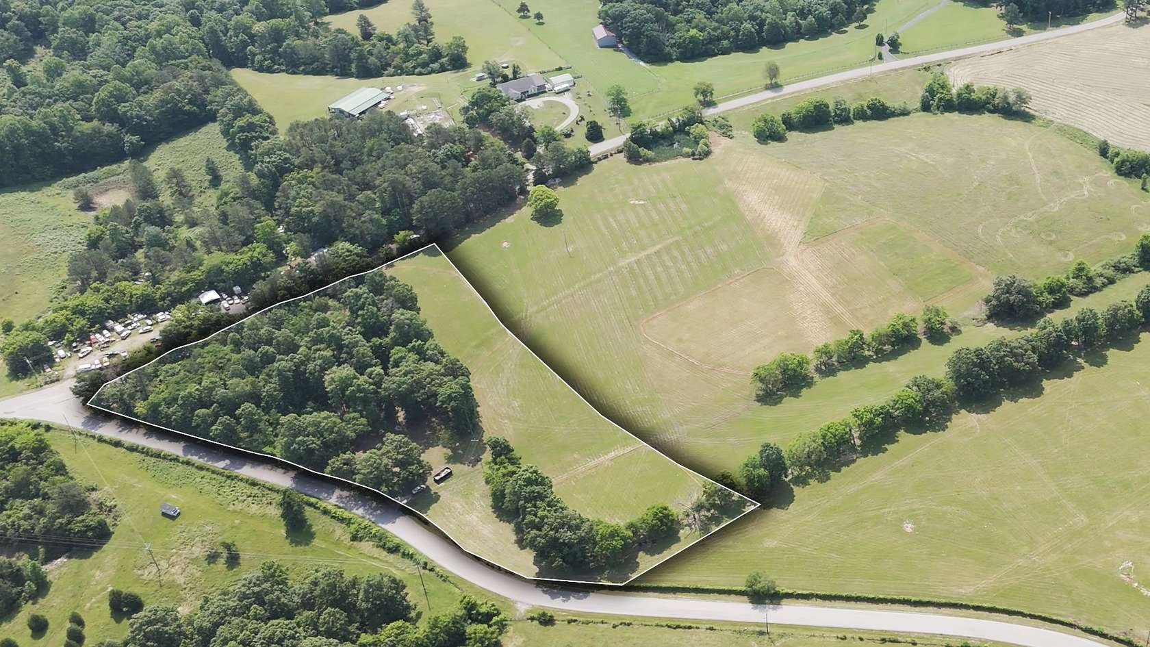 6 Acres of Residential Land for Sale in Primm Springs, Tennessee