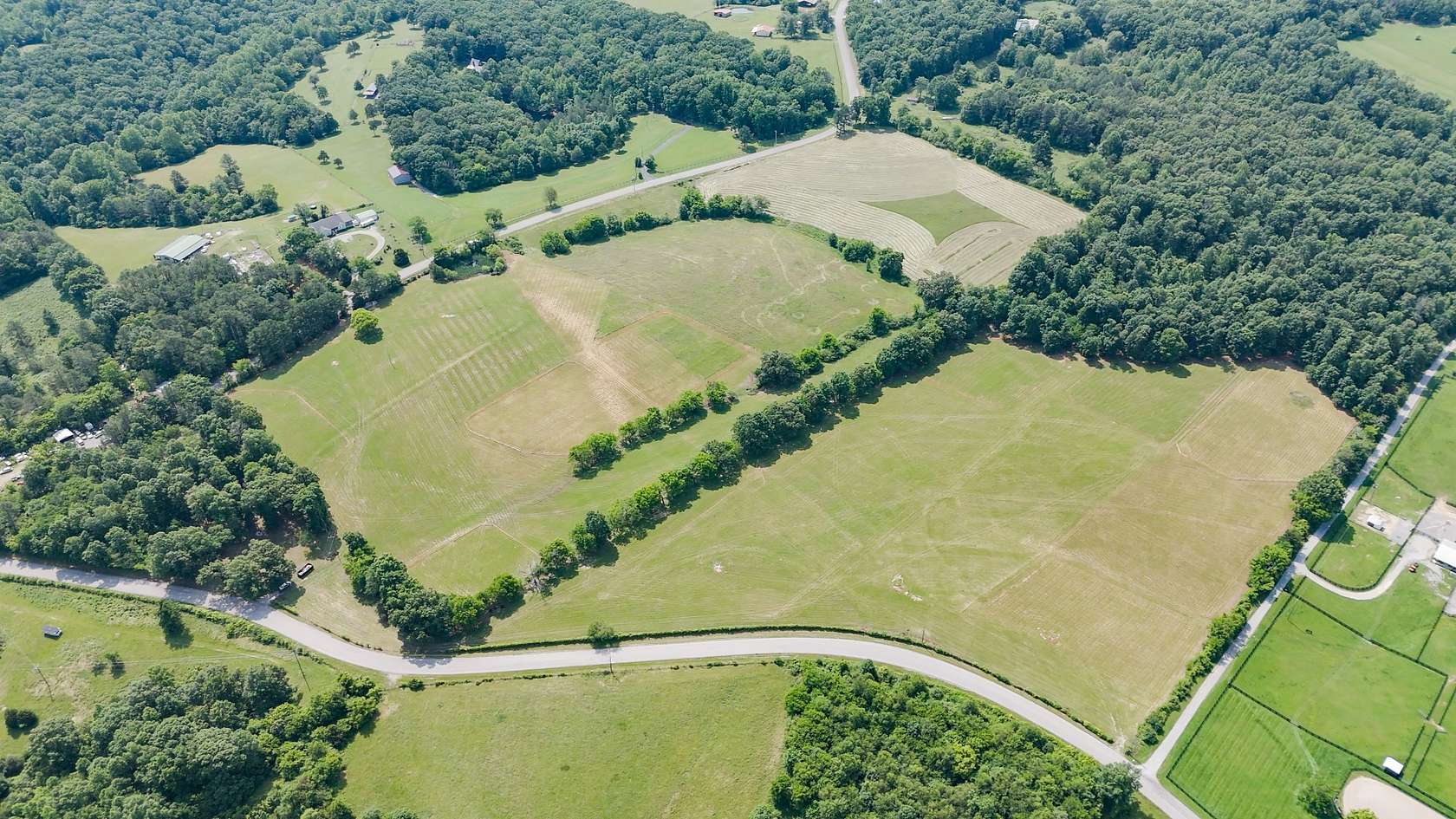 5.42 Acres of Residential Land for Sale in Primm Springs, Tennessee