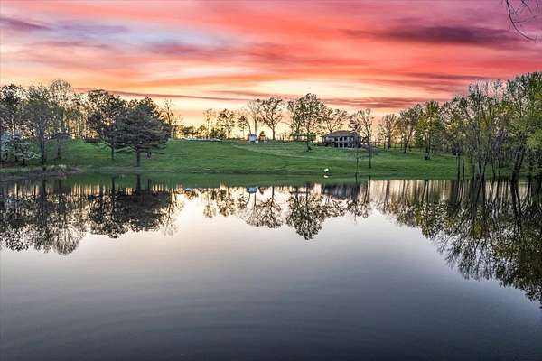 27 Acres of Recreational Land with Home for Sale in Lawrenceburg, Tennessee