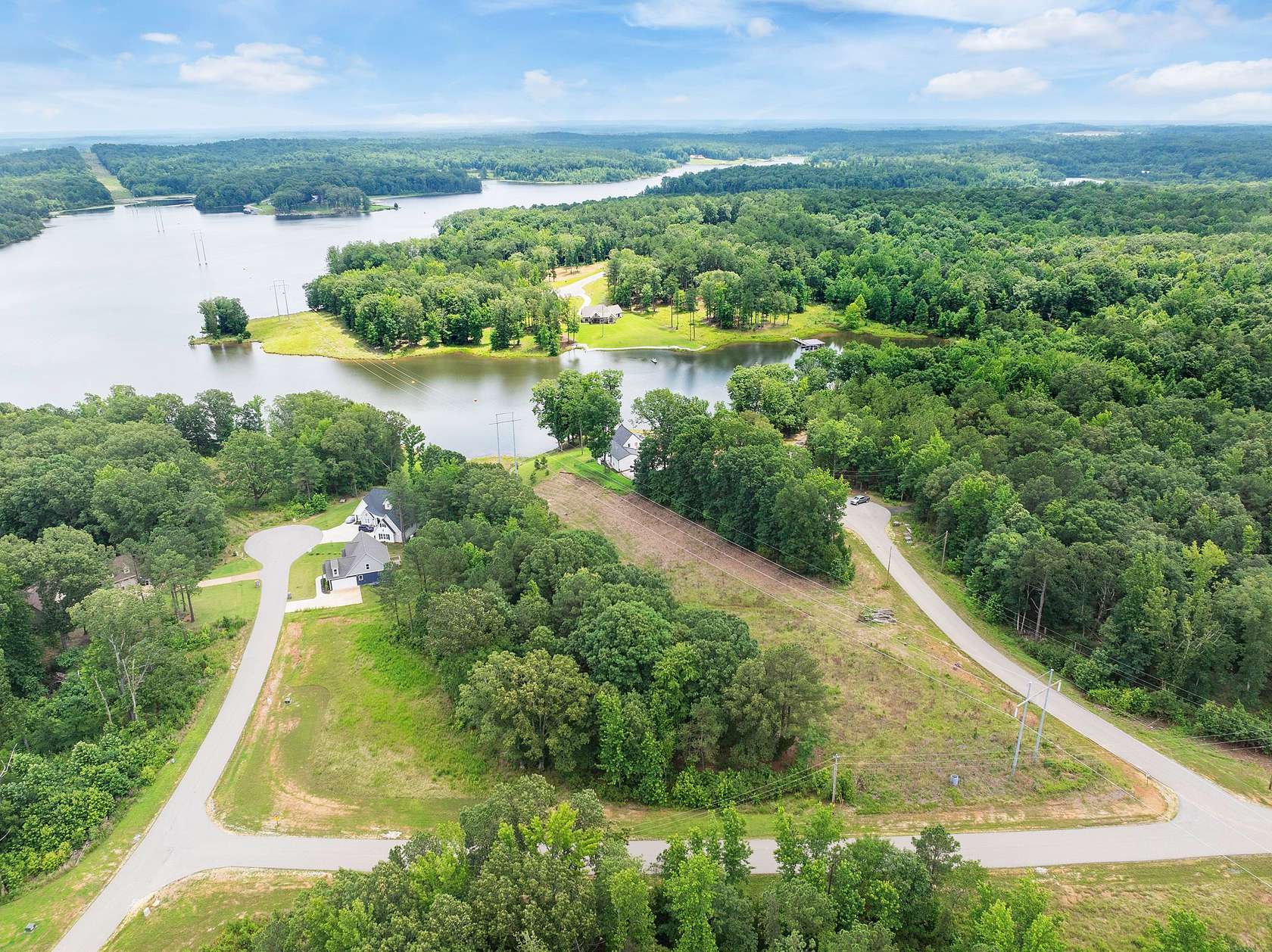 1 Acre of Residential Land for Sale in Huntingdon, Tennessee