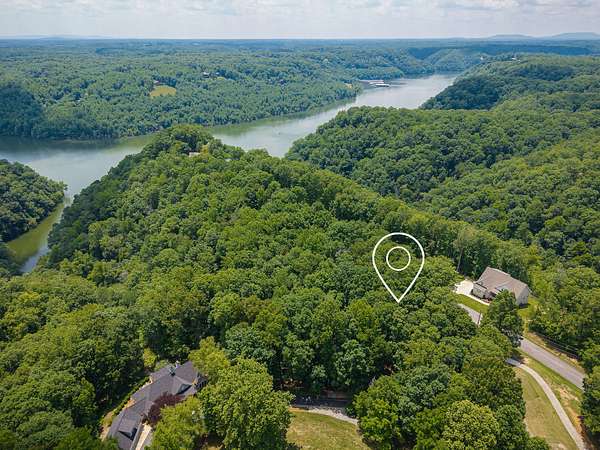 1.43 Acres of Residential Land for Sale in Sparta, Tennessee