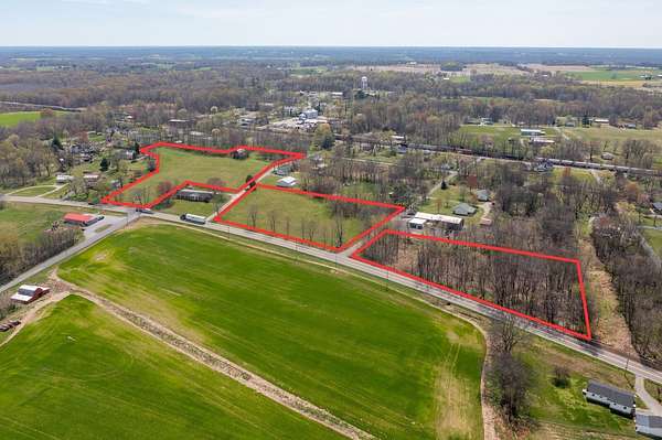 10.2 Acres of Land for Sale in Cedar Hill, Tennessee