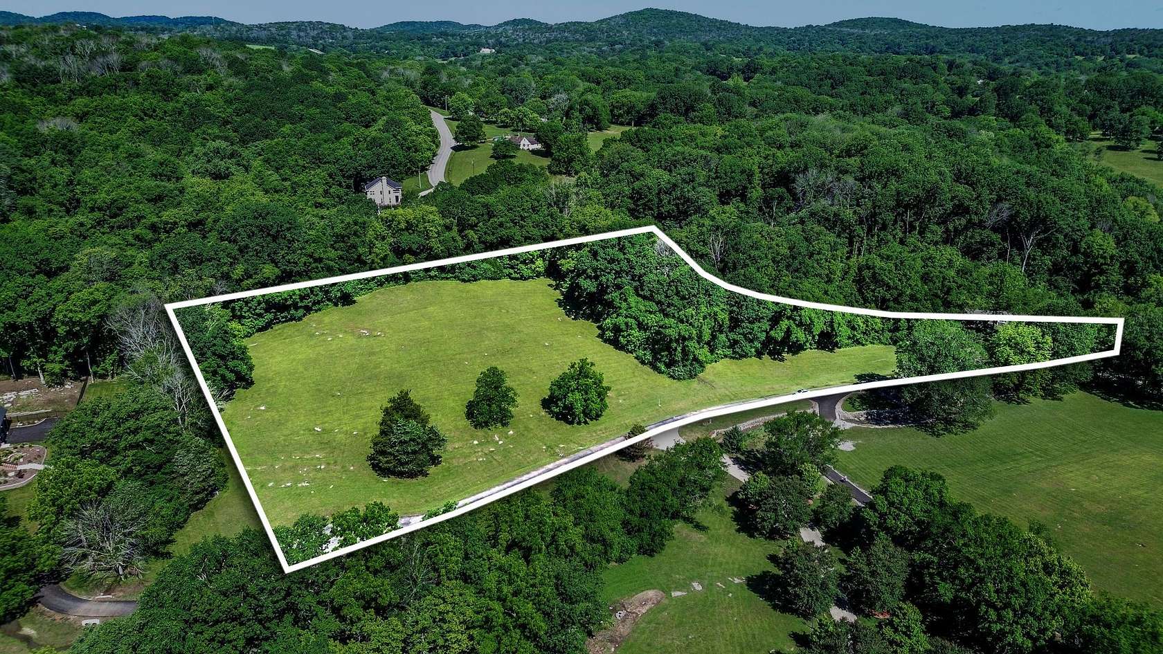 5 Acres of Residential Land for Sale in Arrington, Tennessee