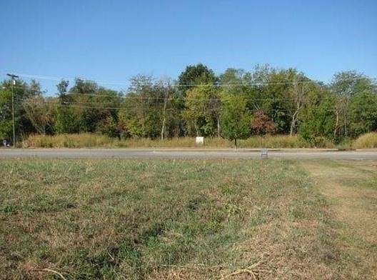 11.5 Acres of Commercial Land for Sale in Clarksville, Tennessee