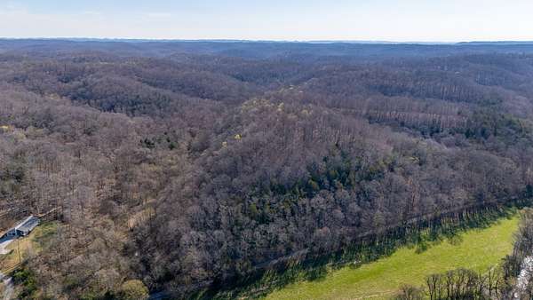 15 Acres of Recreational Land for Sale in Franklin, Tennessee