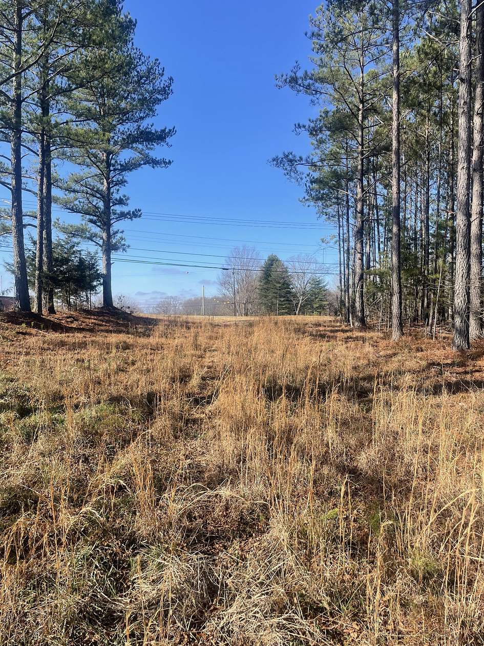 8.27 Acres of Mixed-Use Land for Sale in Lawrenceburg, Tennessee