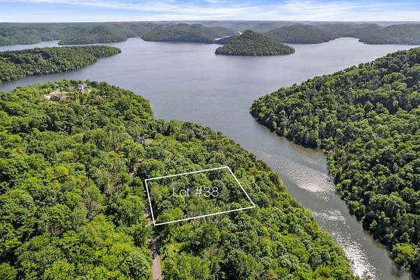 1.49 Acres of Residential Land for Sale in Smithville, Tennessee