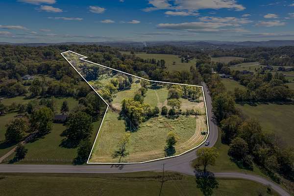14.5 Acres of Land for Sale in Arrington, Tennessee