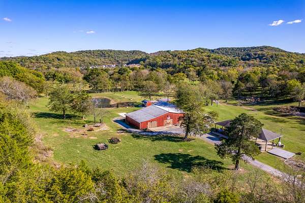 60.7 Acres of Land for Sale in Franklin, Tennessee