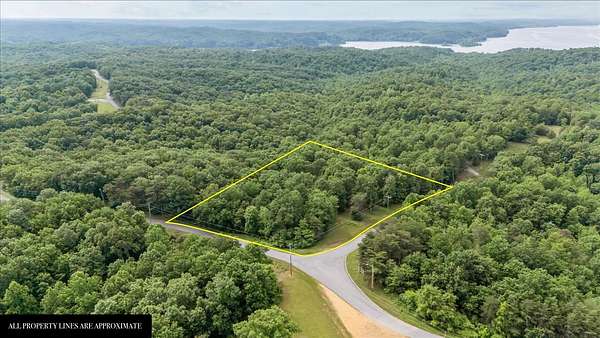 2.1 Acres of Residential Land for Sale in Waverly, Tennessee