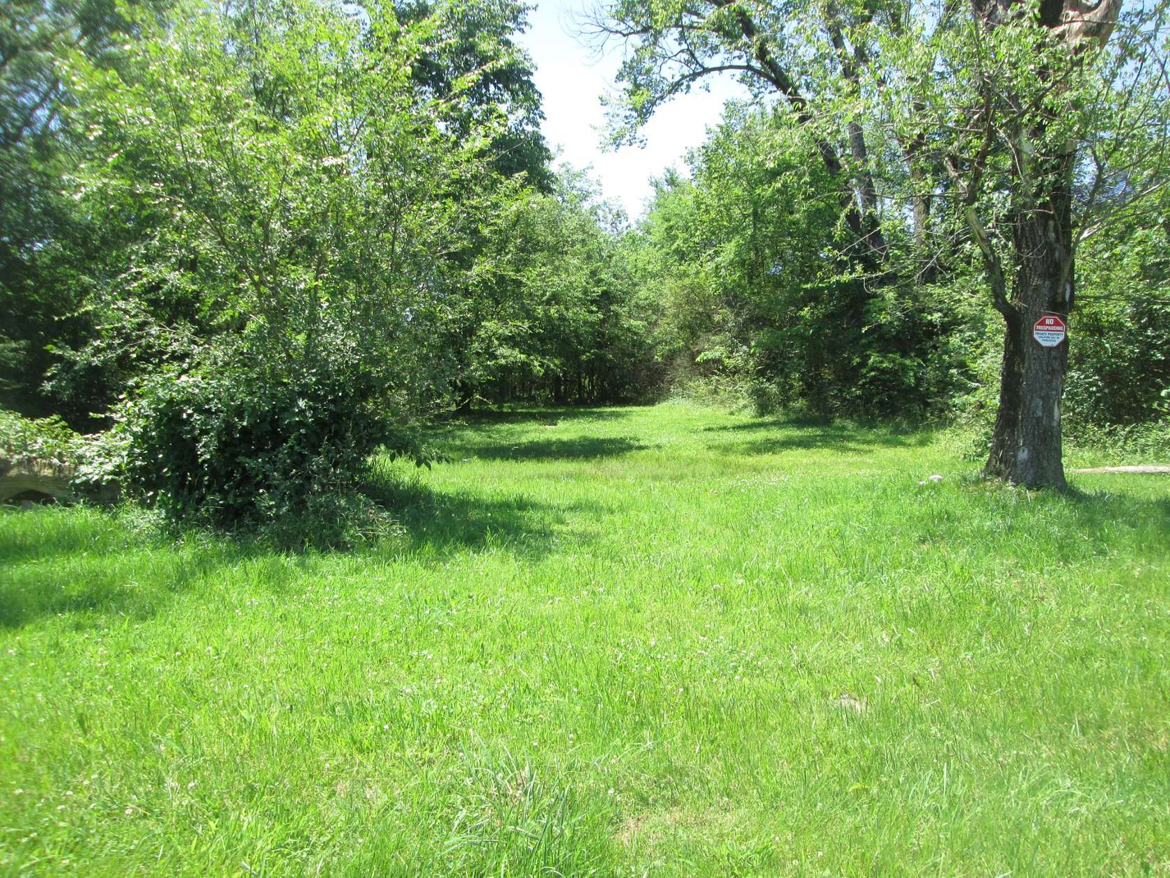 0.52 Acres of Mixed-Use Land for Sale in Lebanon, Tennessee