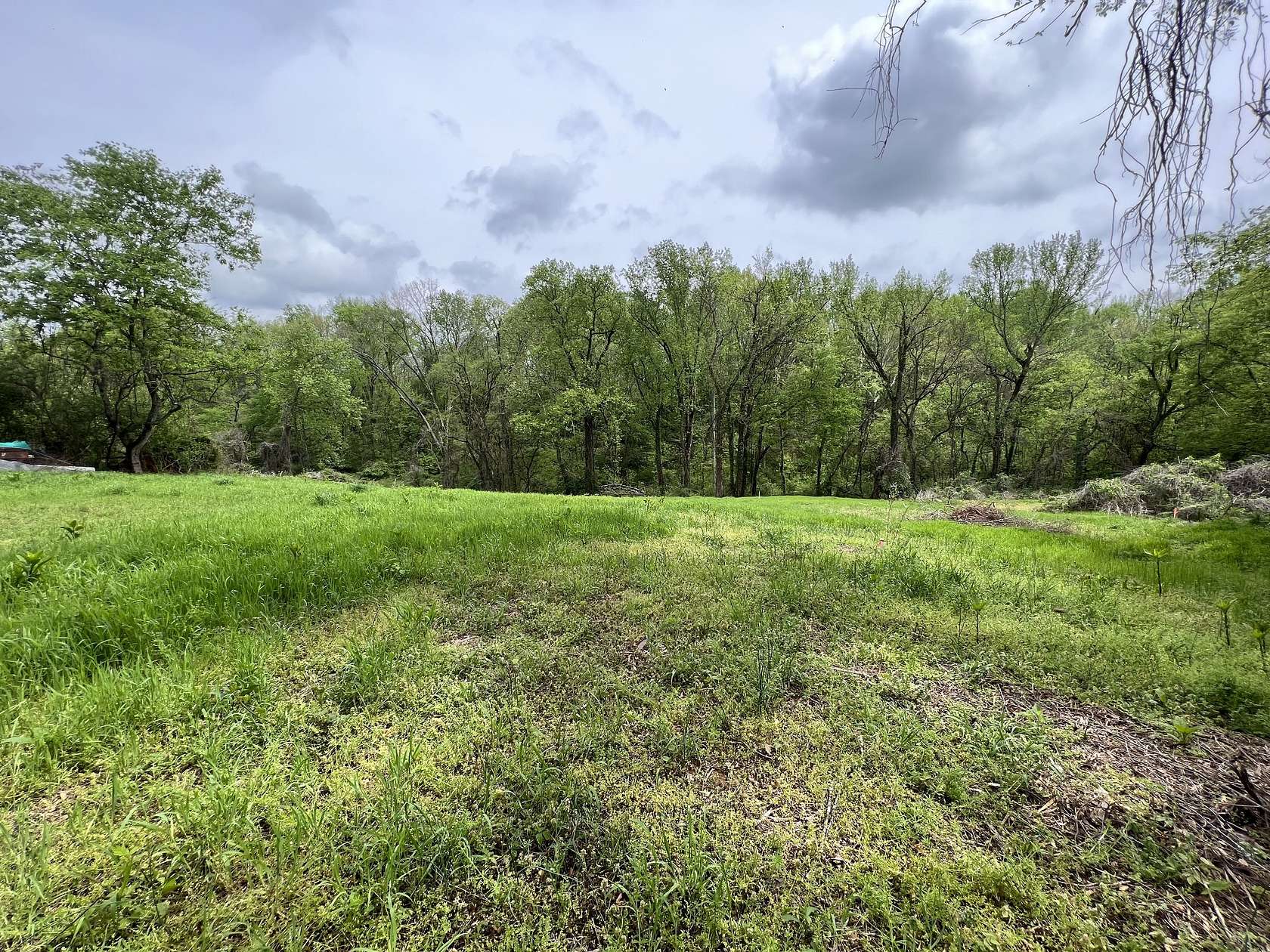1.17 Acres of Residential Land for Sale in Carthage, Tennessee