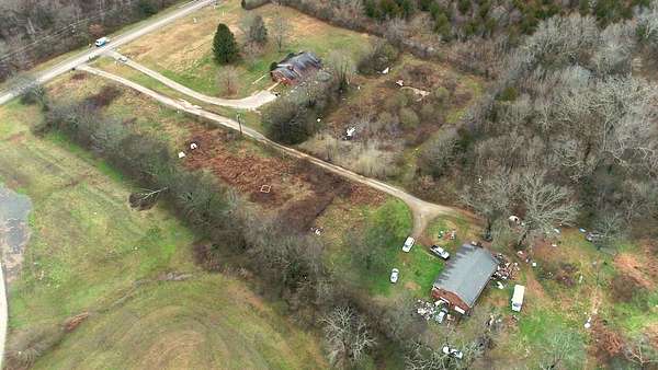 3.43 Acres of Mixed-Use Land for Sale in Spring Hill, Tennessee