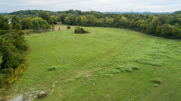 6.1 Acres of Commercial Land for Sale in Brentwood, Tennessee