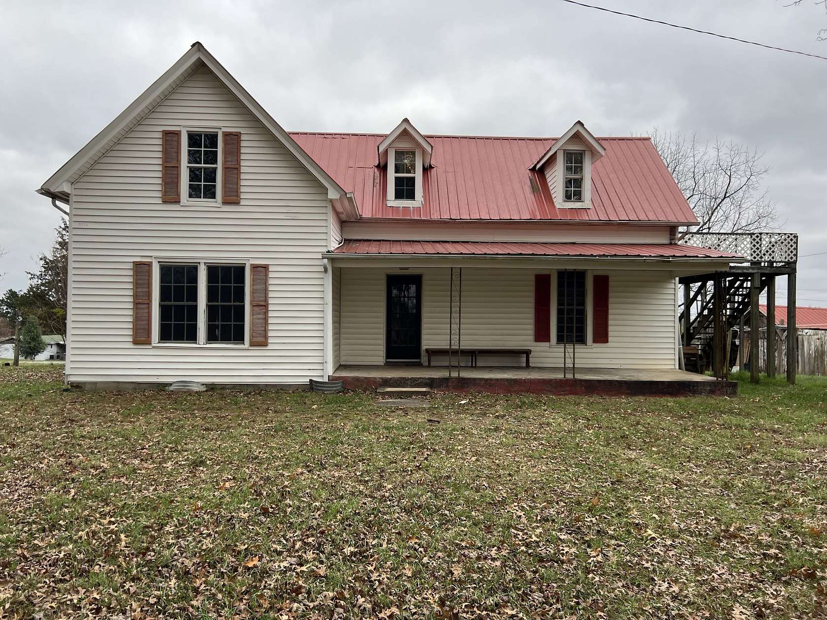 6.19 Acres of Residential Land with Home for Sale in Cunningham, Tennessee