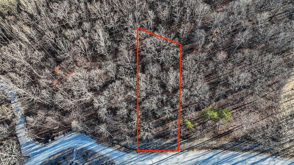 0.59 Acres of Residential Land for Sale in Monteagle, Tennessee