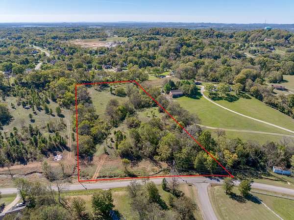 6.43 Acres of Residential Land for Sale in Hendersonville, Tennessee