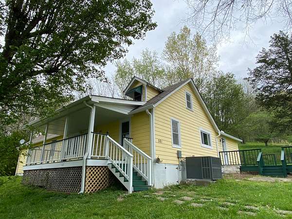 1.8 Acres of Residential Land with Home for Lease in Hermitage, Tennessee