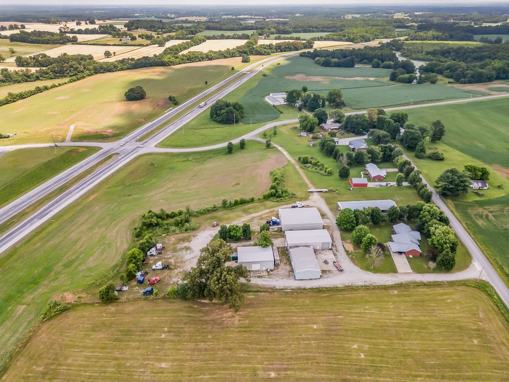 30.9 Acres of Improved Mixed-Use Land for Sale in Belvidere, Tennessee