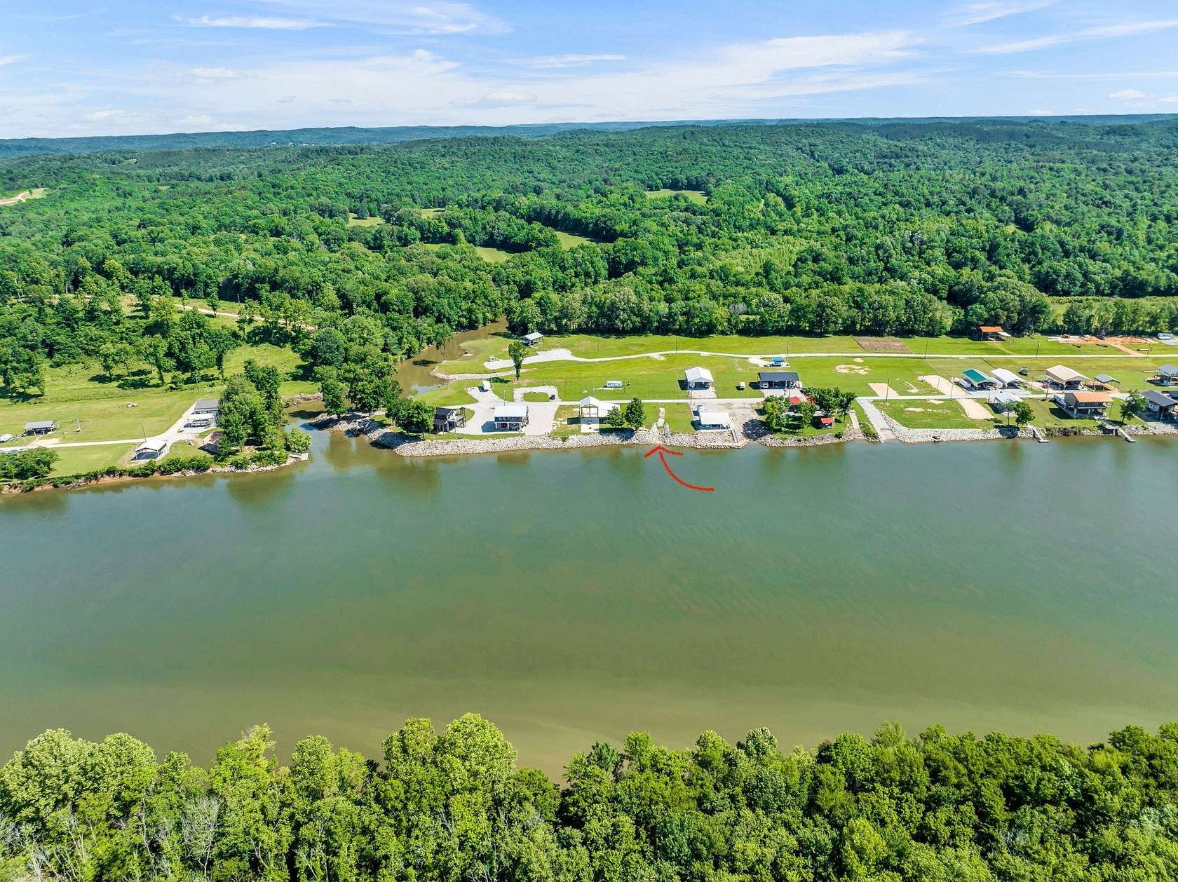 0.31 Acres of Residential Land for Sale in Clifton, Tennessee