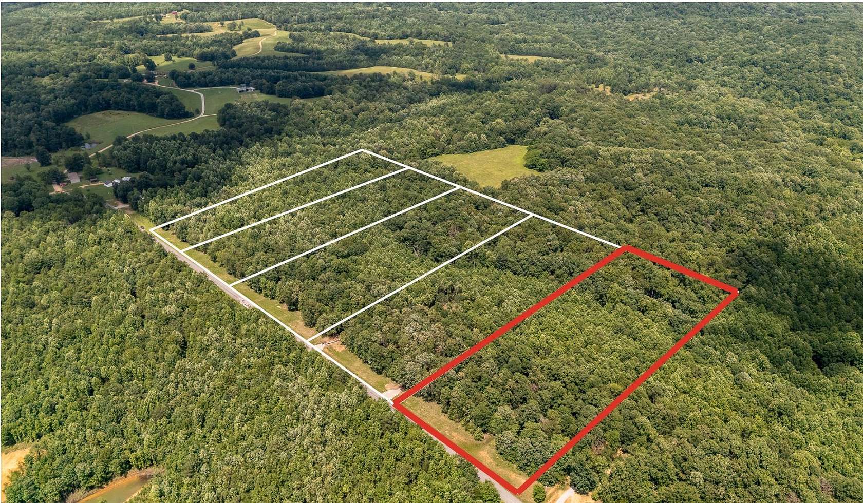 4.2 Acres of Residential Land for Sale in Lawrenceburg, Tennessee