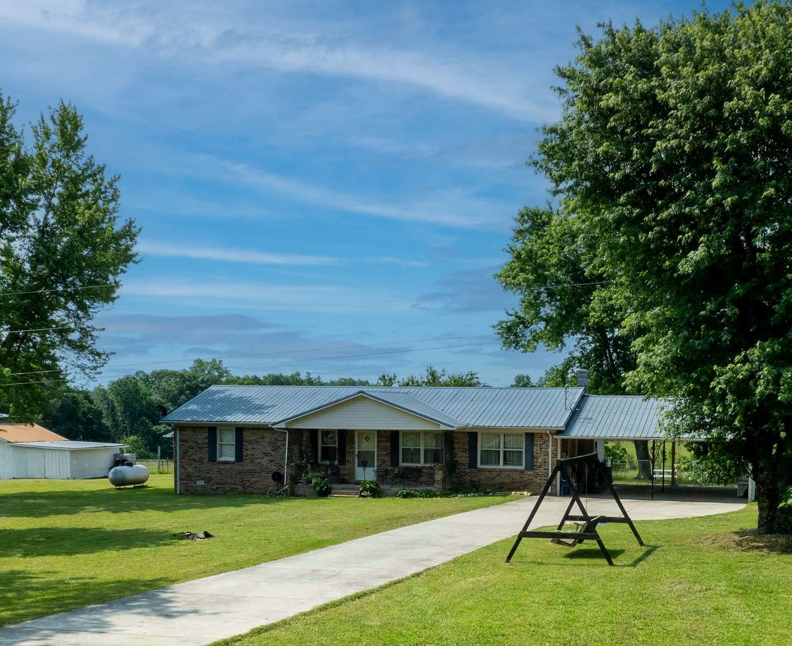 3.68 Acres of Residential Land with Home for Sale in Flintville, Tennessee