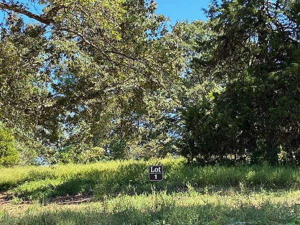 5.5 Acres of Residential Land for Sale in Fairview, Tennessee