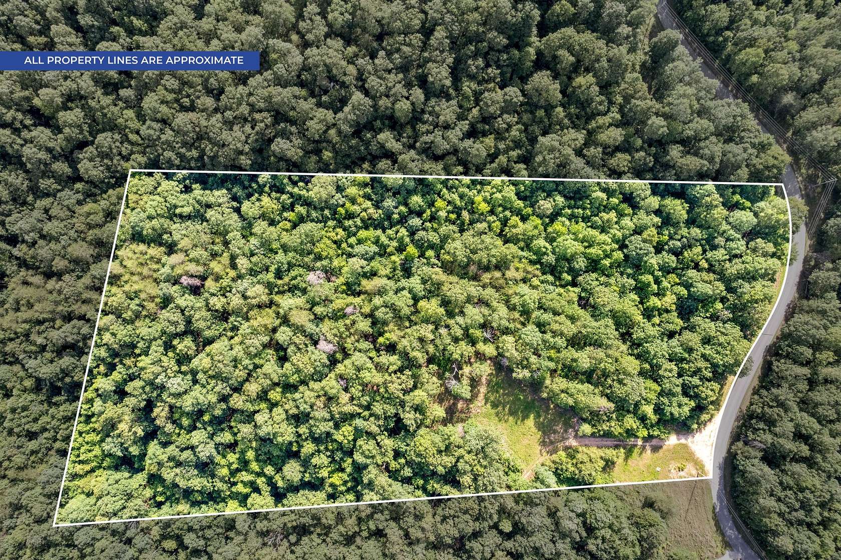 6.39 Acres of Residential Land for Sale in Waverly, Tennessee