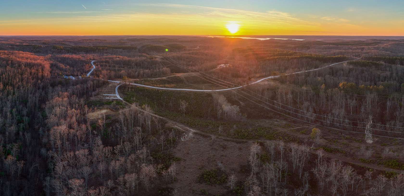 28 Acres of Land for Sale in Waverly, Tennessee