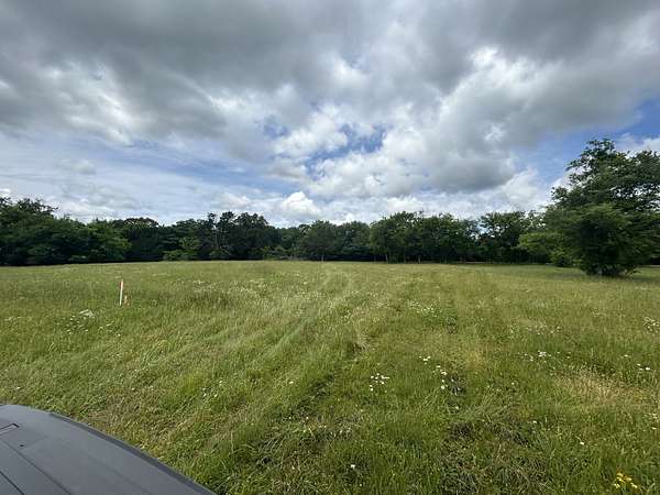 5 Acres of Residential Land for Sale in Lebanon, Tennessee