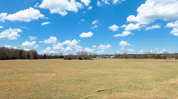 8.46 Acres of Residential Land for Sale in Shelbyville, Tennessee