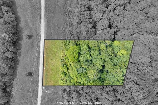 1 Acre of Residential Land for Sale in Baxter, Tennessee