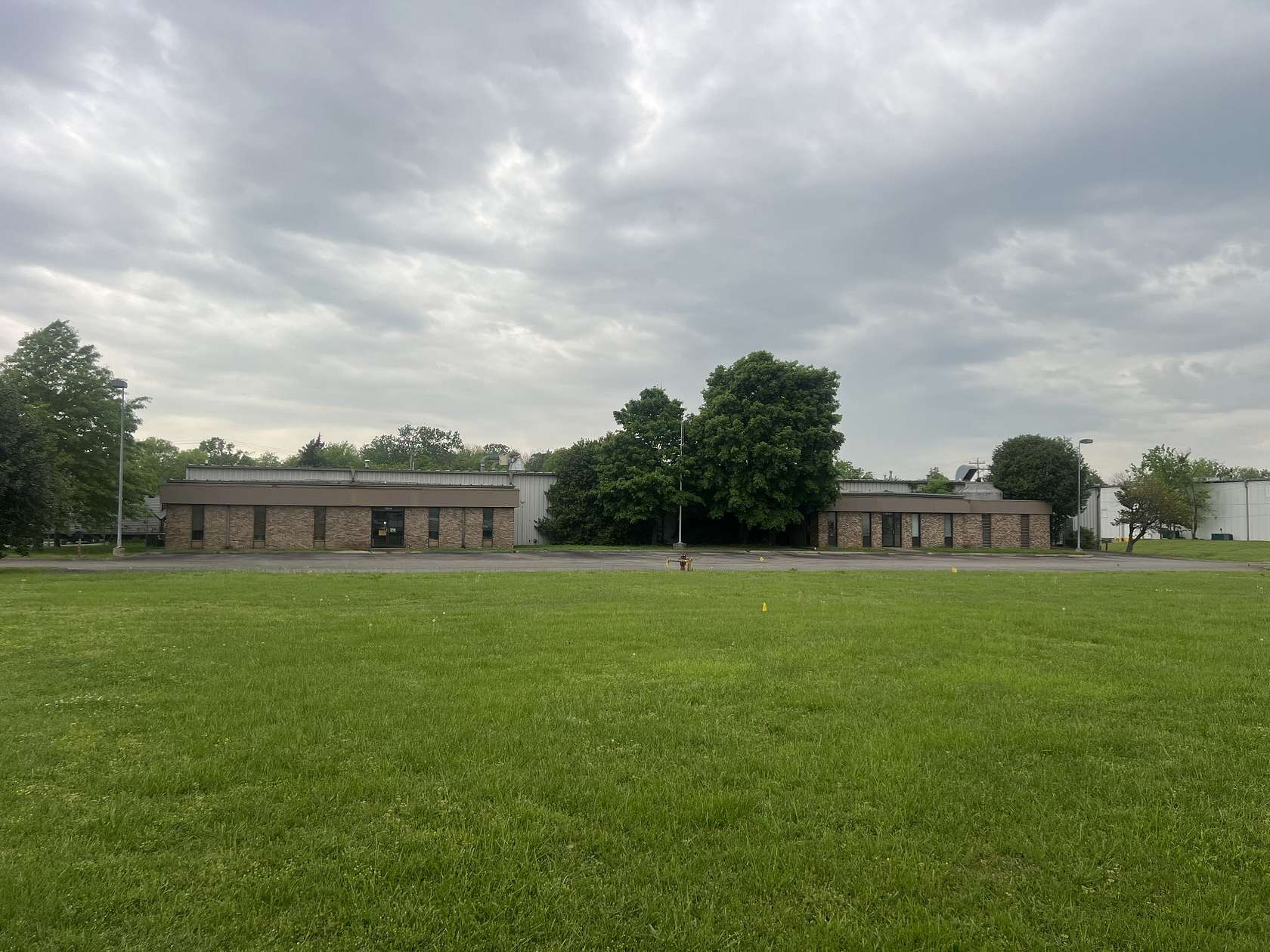 4.18 Acres of Improved Commercial Land for Sale in Lebanon, Tennessee