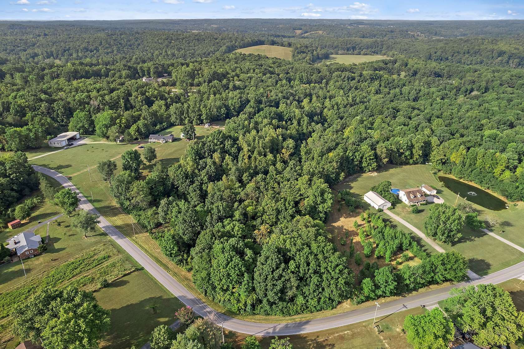 5 Acres of Residential Land for Sale in White Bluff, Tennessee