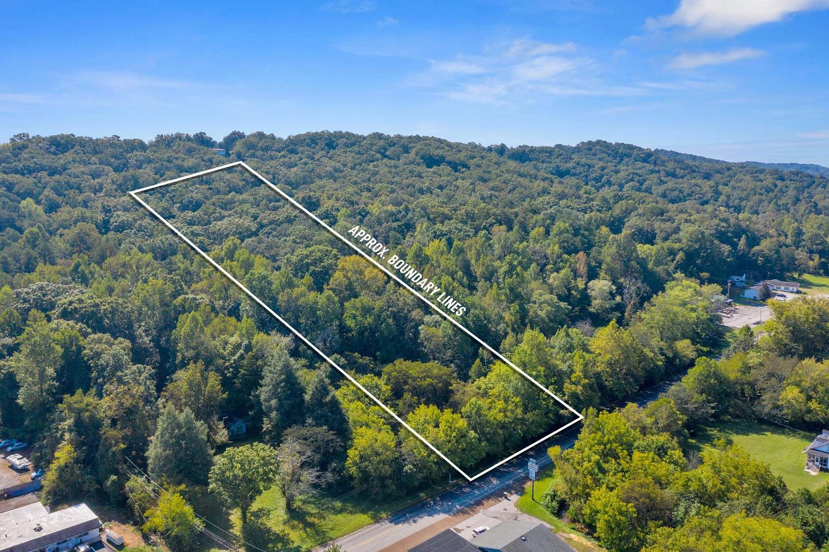 5 Acres of Mixed-Use Land for Sale in Hixson, Tennessee