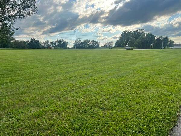 0.47 Acres of Commercial Land for Sale in Portland, Tennessee