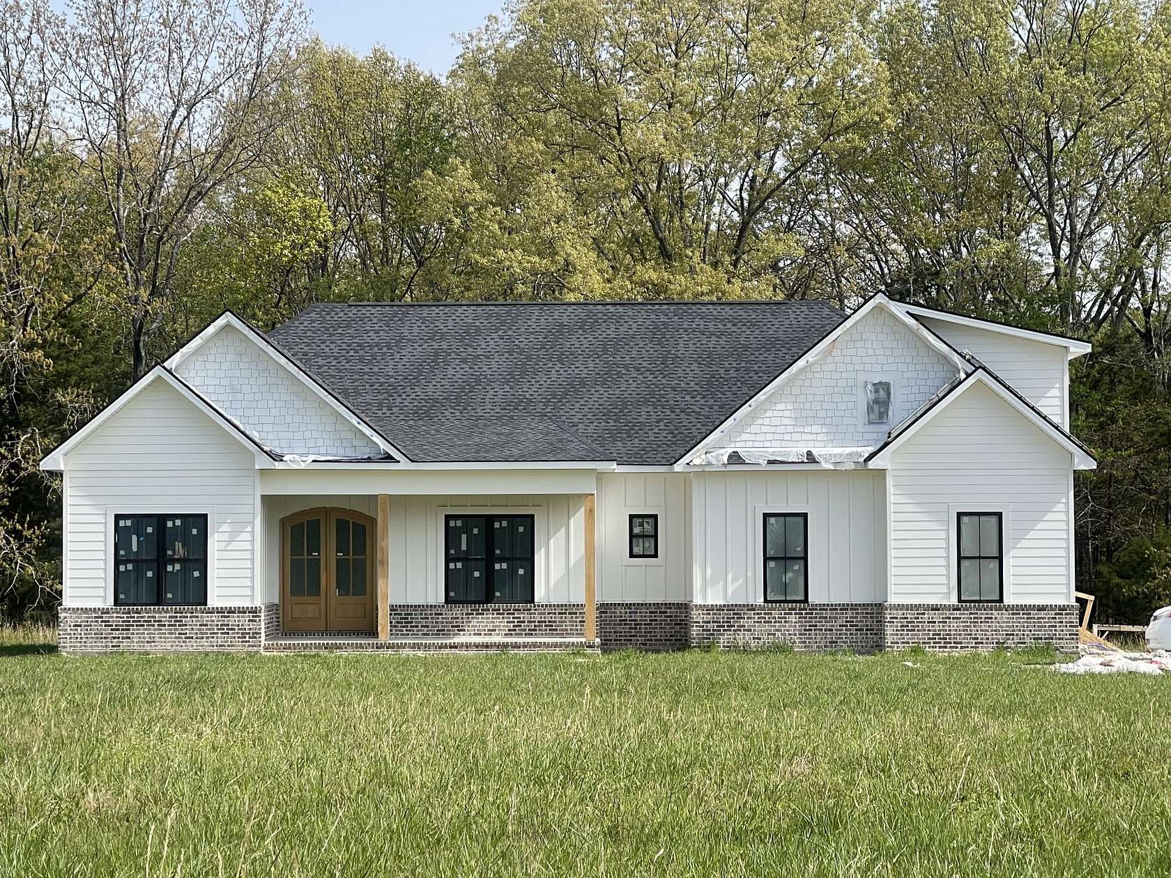 2 Acres of Residential Land with Home for Sale in Tullahoma, Tennessee