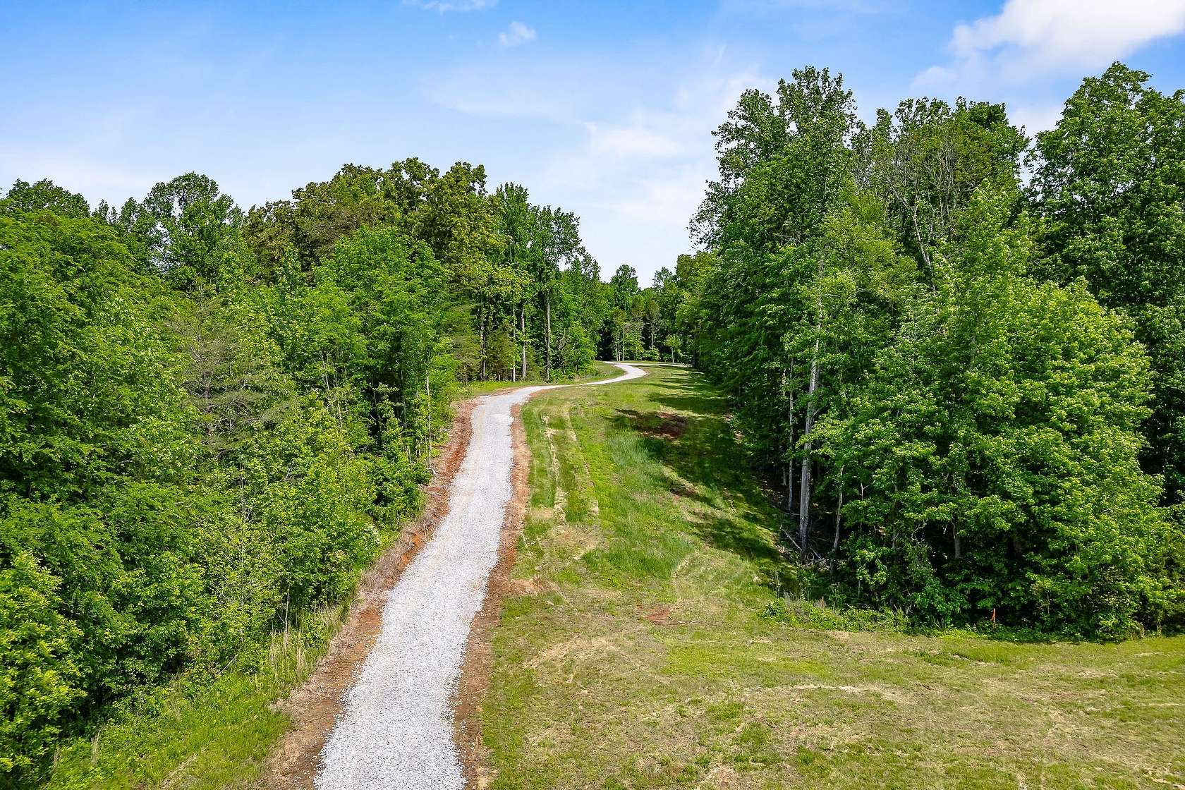 5 Acres of Residential Land for Sale in Smithville, Tennessee