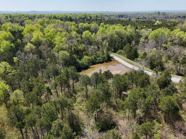 6.32 Acres of Residential Land for Sale in Lewisburg, Tennessee