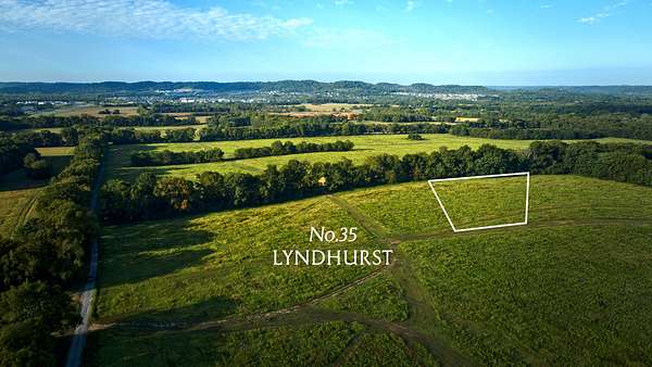 2.69 Acres of Residential Land for Sale in Franklin, Tennessee