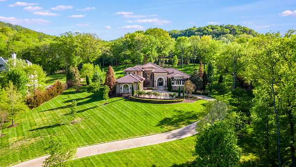 4 Acres of Residential Land with Home for Sale in Nashville, Tennessee